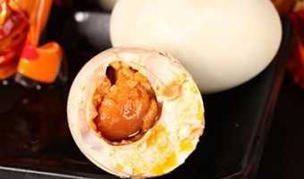咸蛋黄_咸蛋黄厂家_旦生元-台山佳和食品有限公司-咸鸭蛋有什么好处？